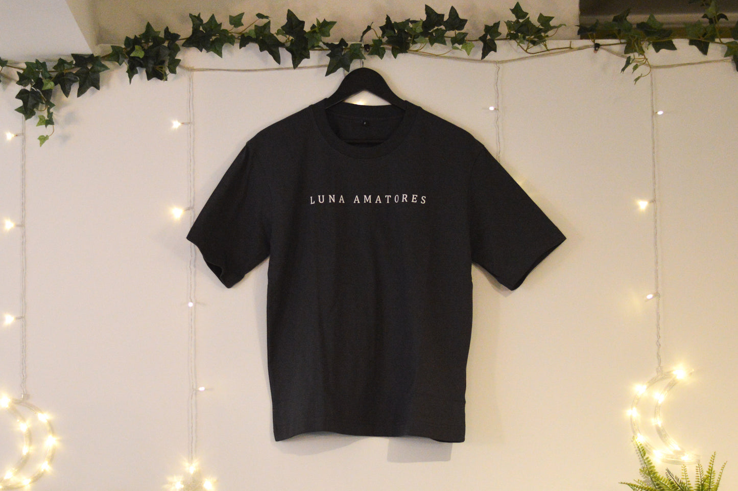 Luna Amatores Text Oversized Tee