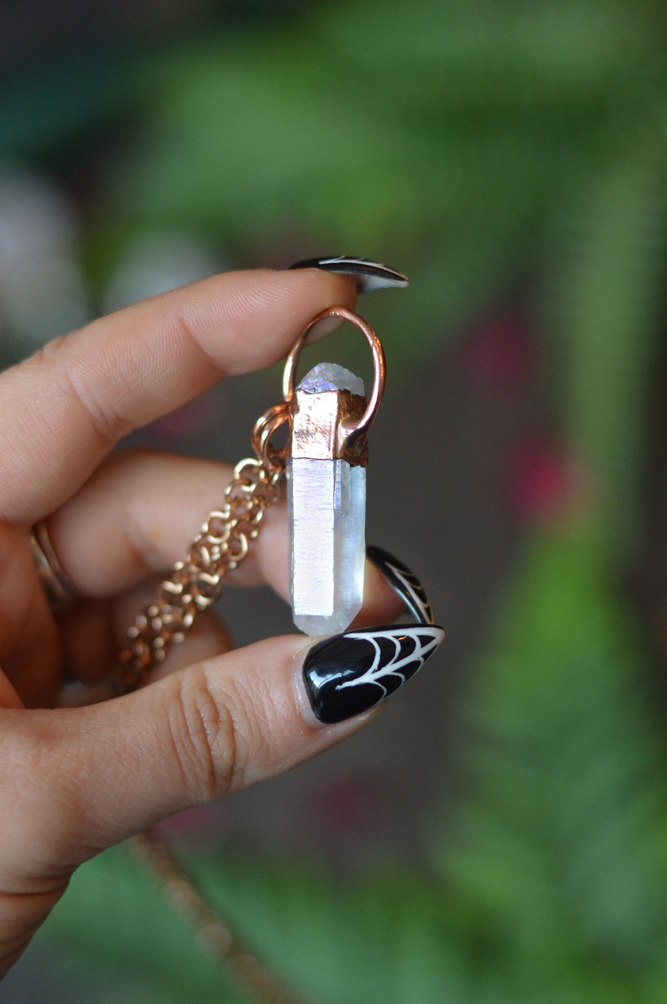 Rough Aura Quartz Point Necklace - Copper