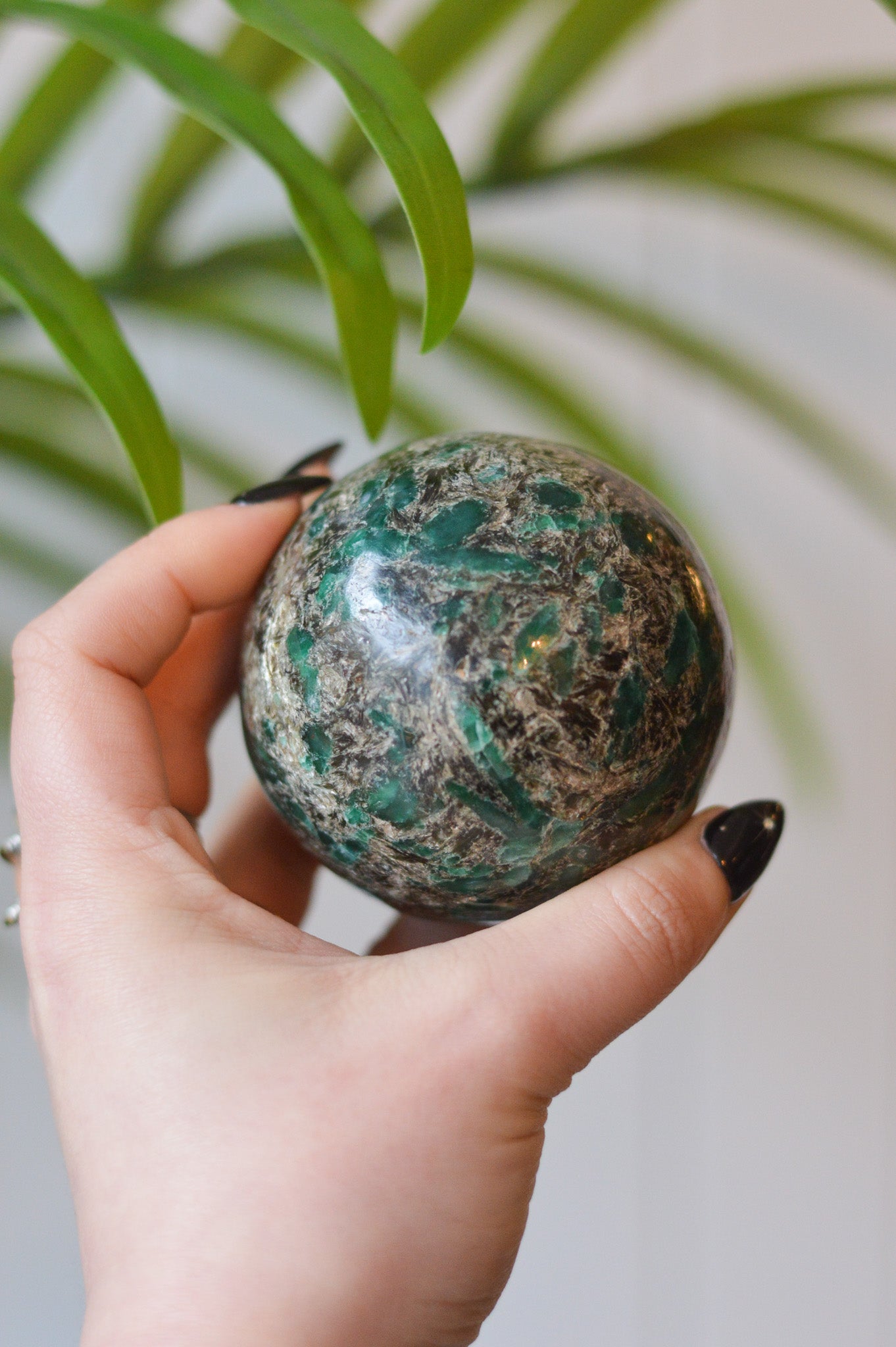 Emerald In Matrix Sphere